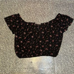 Ditsy floral crop top